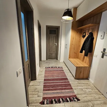 Appartement Cozy & Woody Constanţa